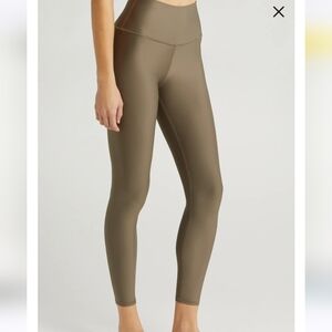 Alo Airlight Leggings